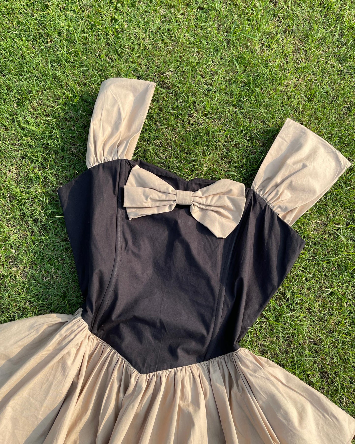 Duchess Ruffle Mini dress (S-M)