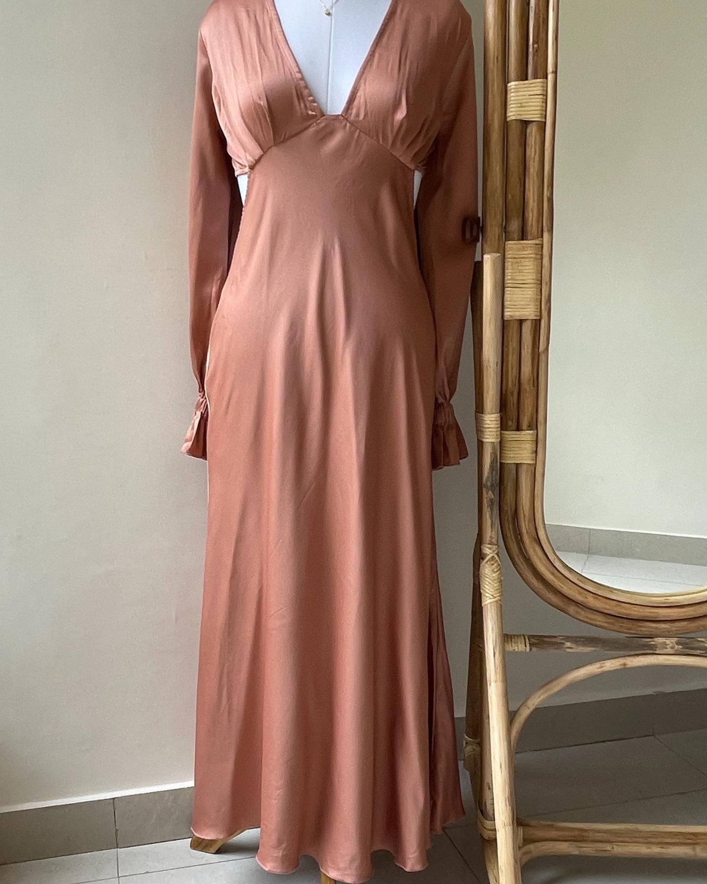 Desert Rose Satin Dress (M)