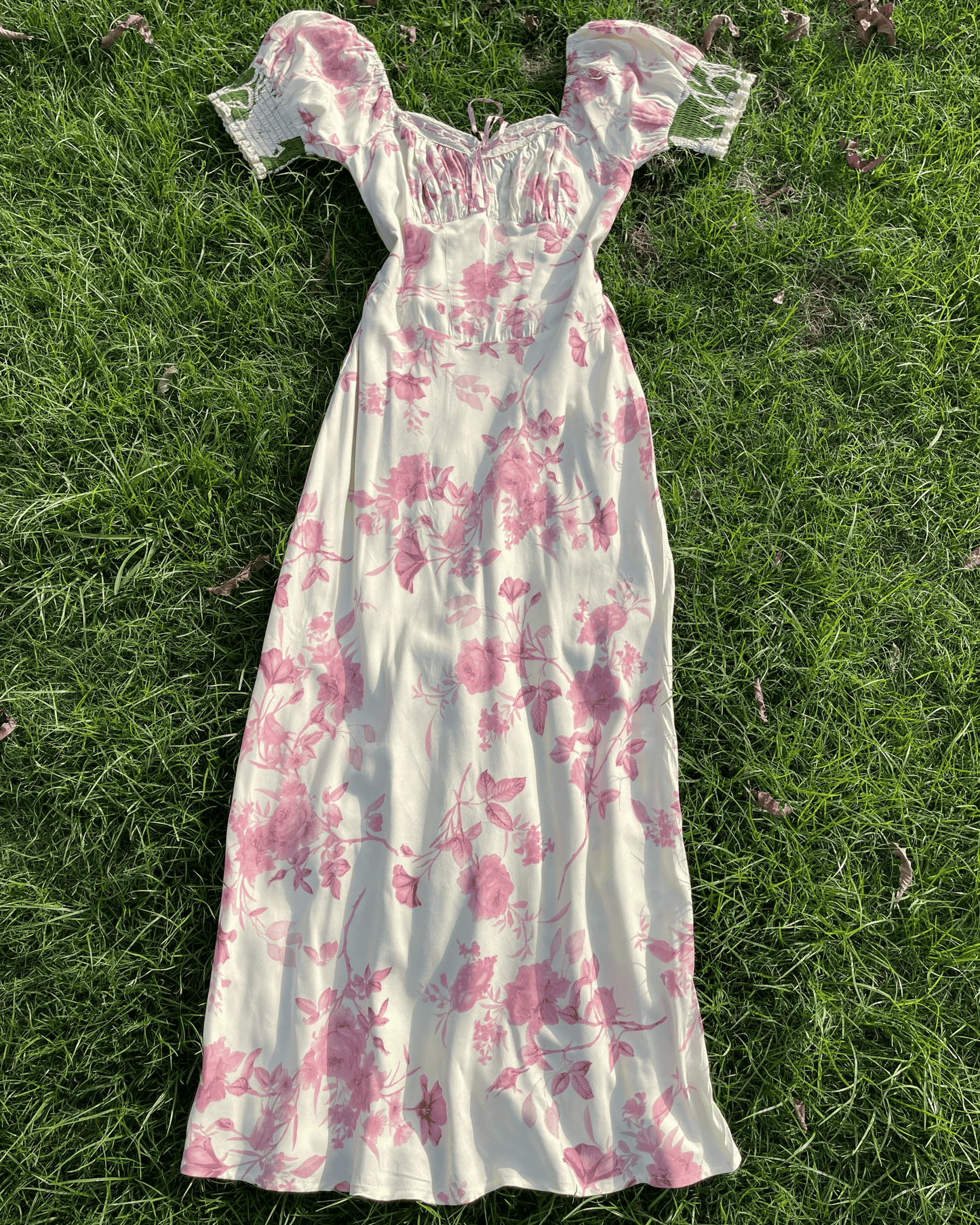 Rose Whimsy Dress (M)