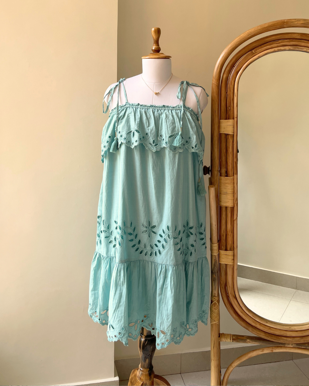 Seafoam Souvenir Dress (L)