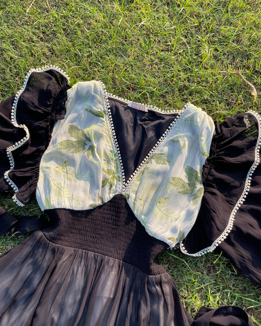 Black Rose Dress (M)