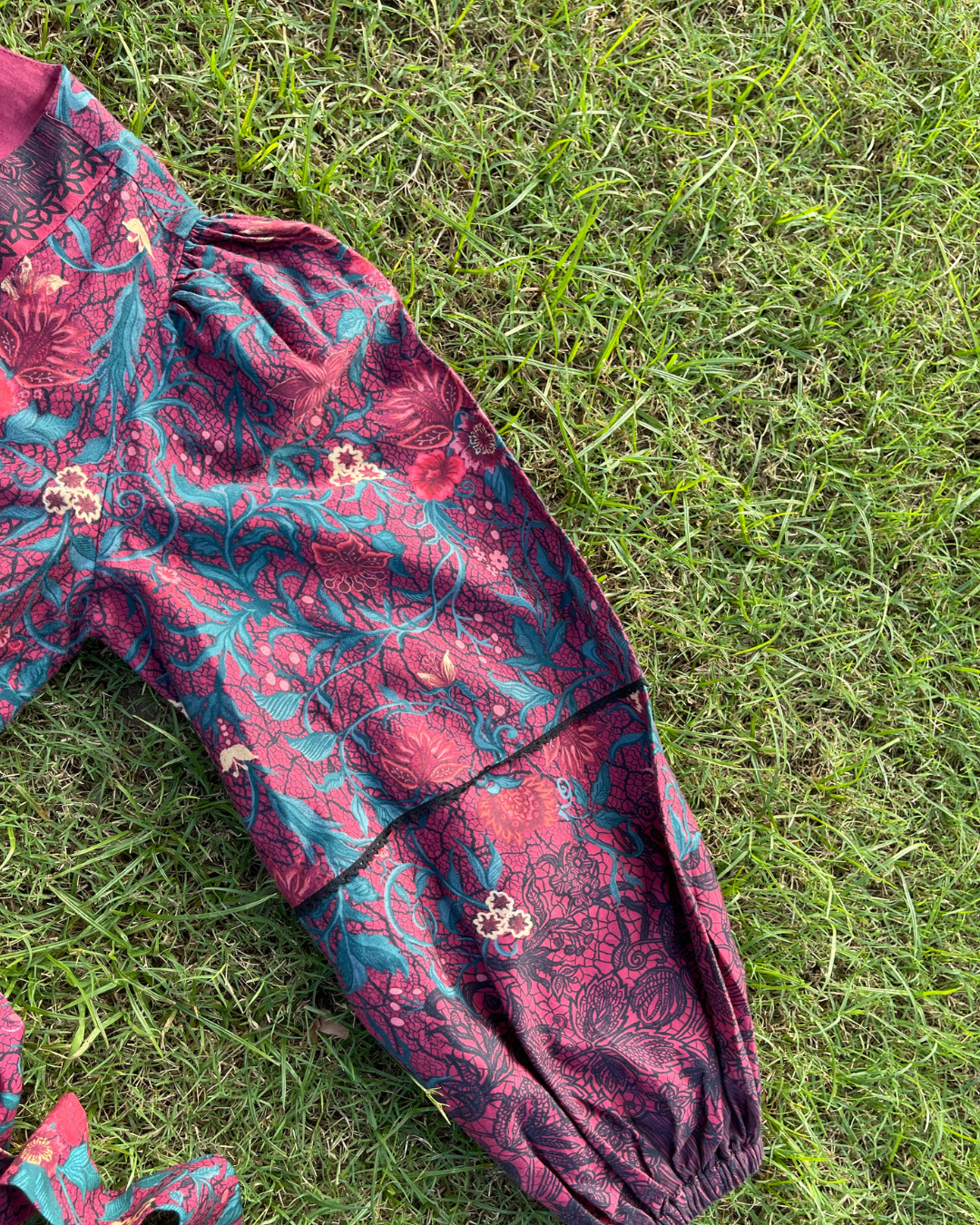 Plum Bouquet Dress(M)
