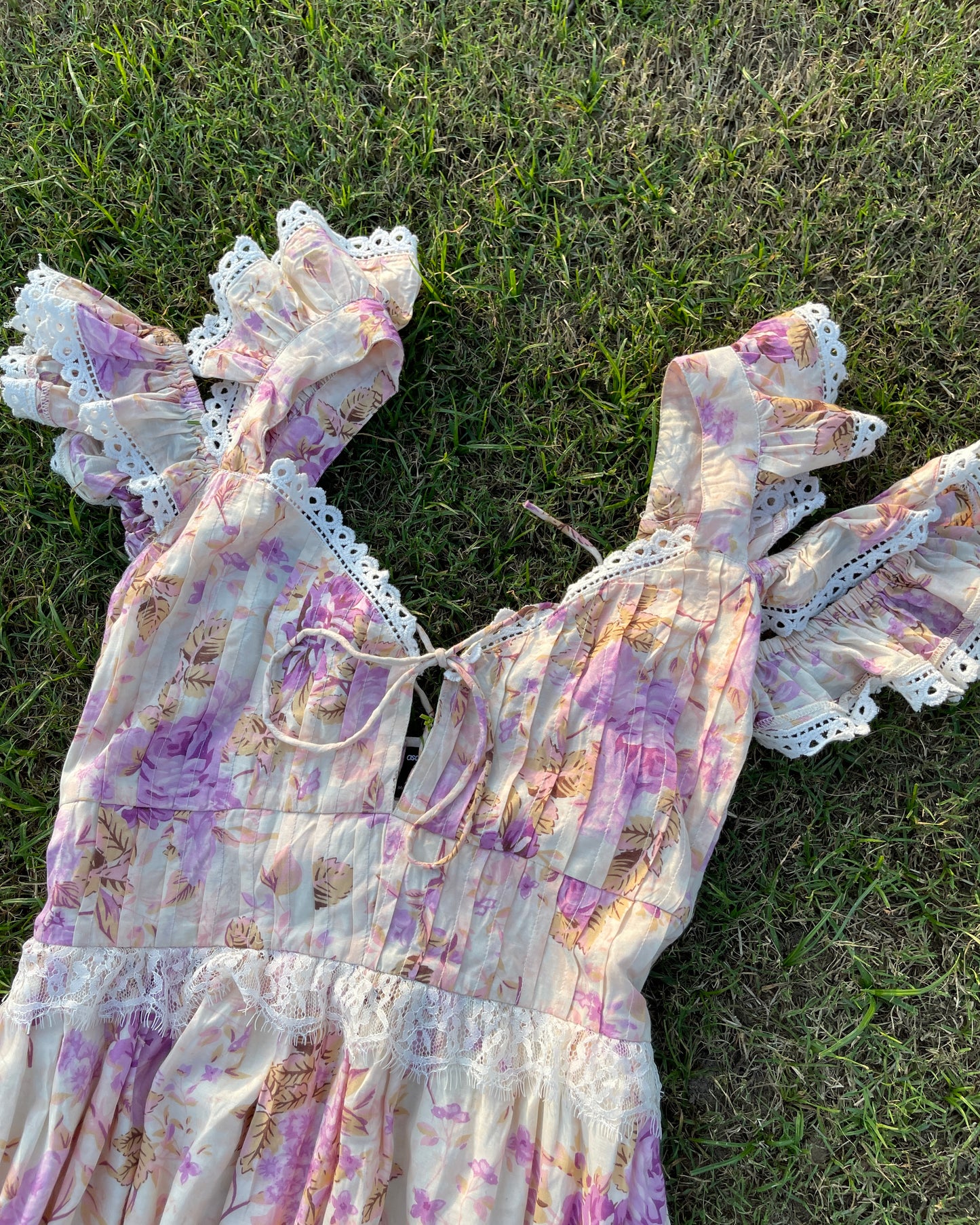 Lemon Meringue Dress (M)