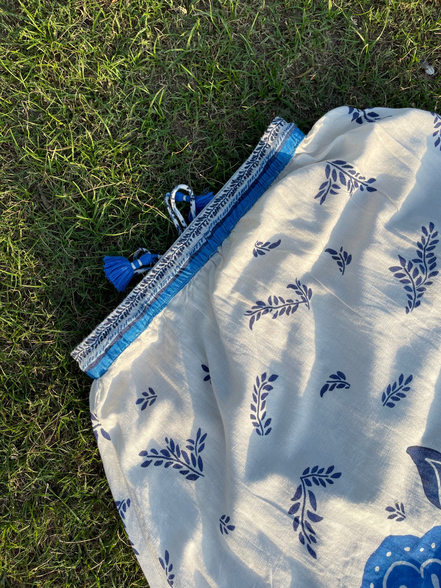 Ocean Bloom Skirt (M)
