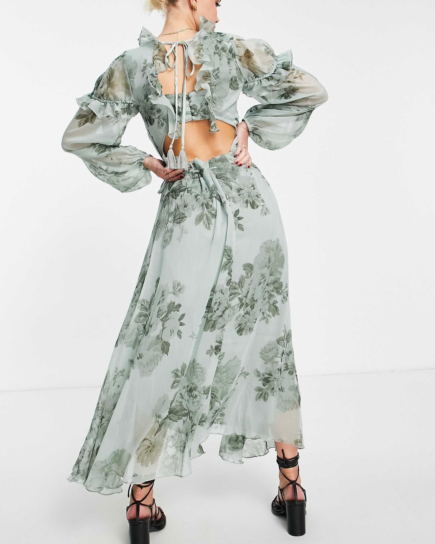 Sage Muse Dress (M & XL)