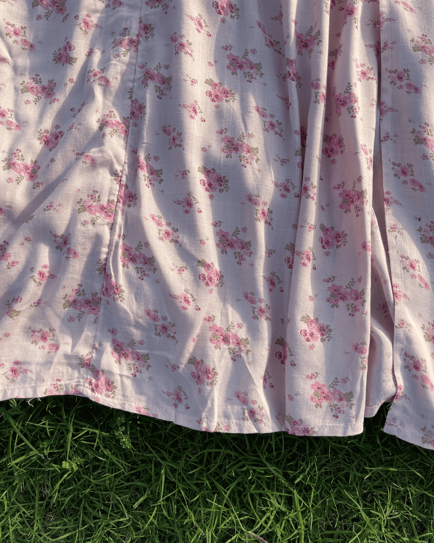 Rosemilk Dress (S)