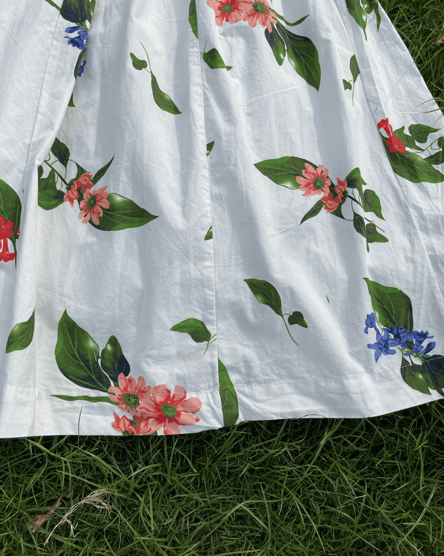 Holly Berry Dress (S)