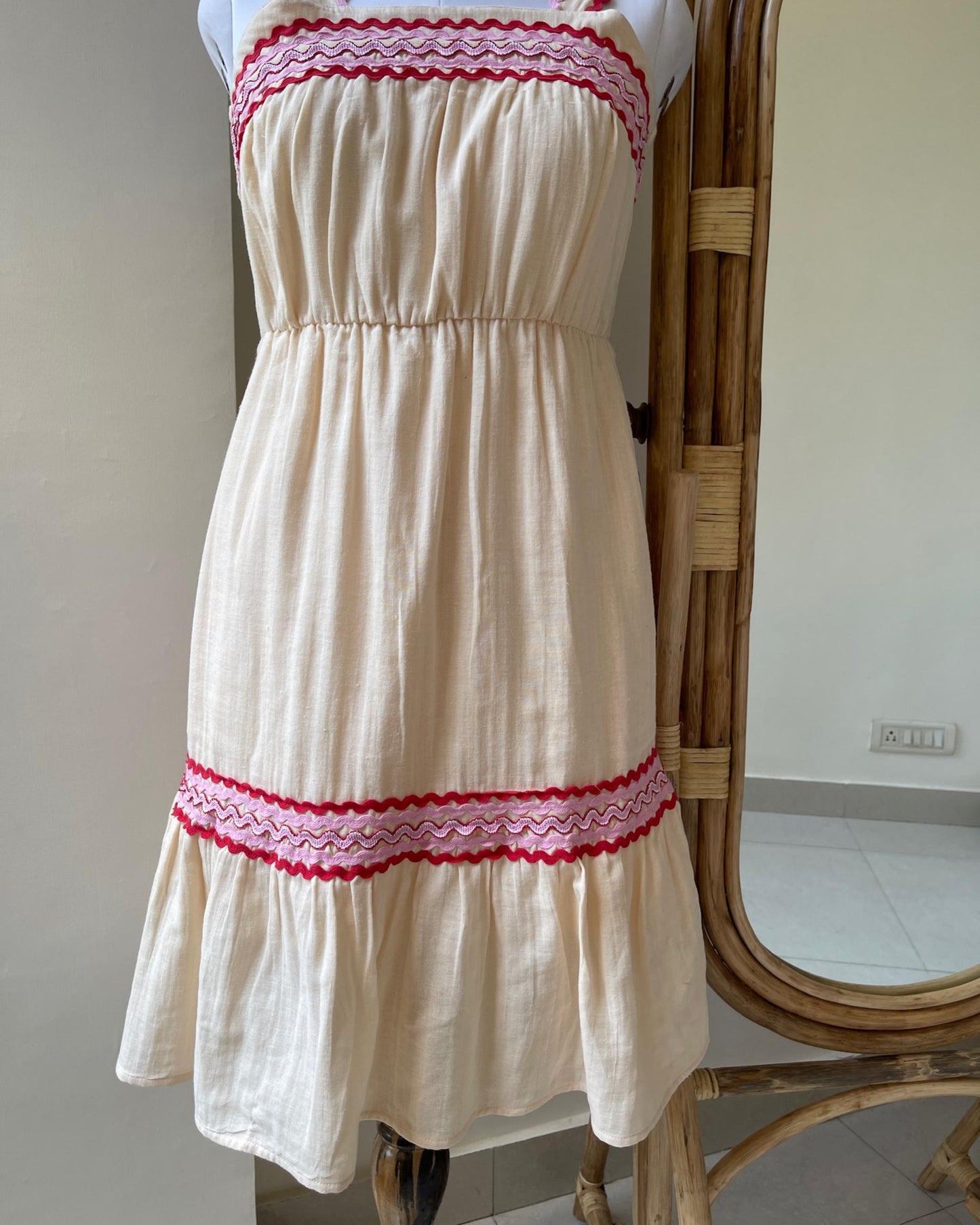 Cherry Laced Dress(M)