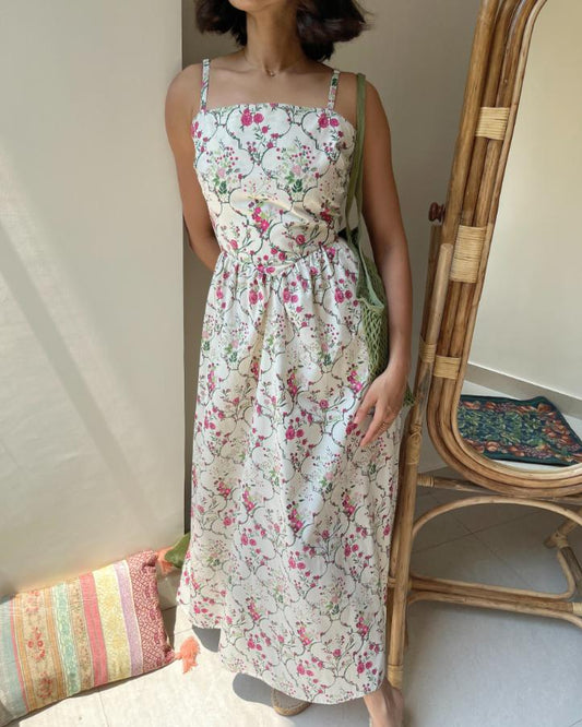 Garden of Roses Dress (S,L)