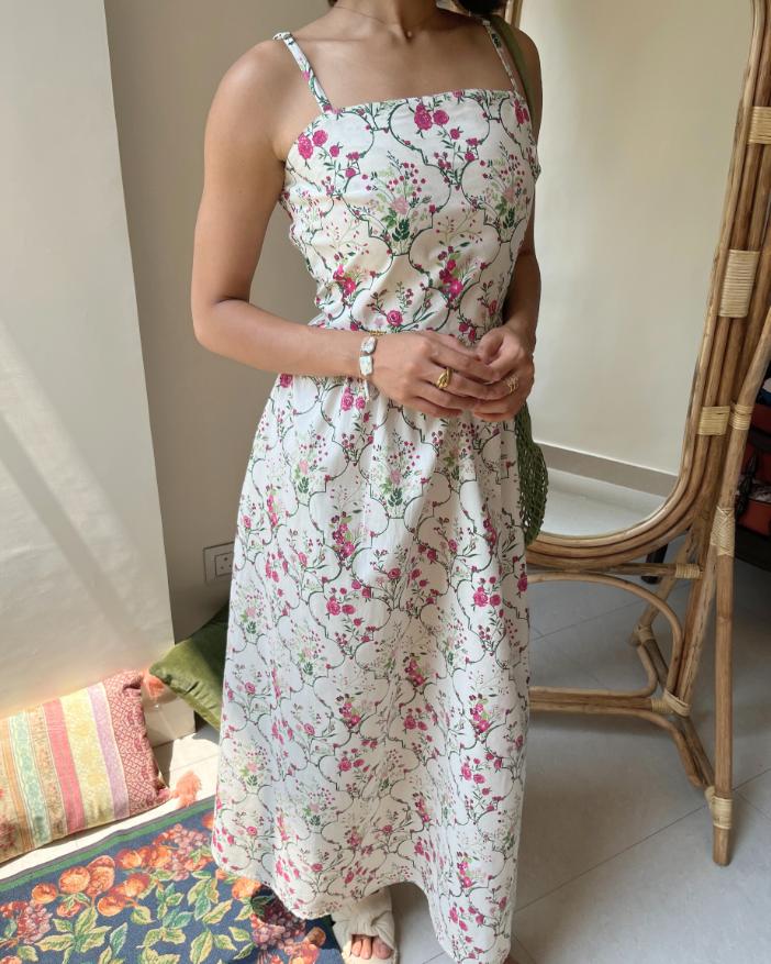 Garden of Roses Dress (S,L)