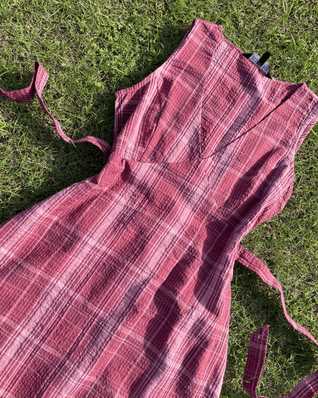 Berry Breeze Maxi Dress (M)