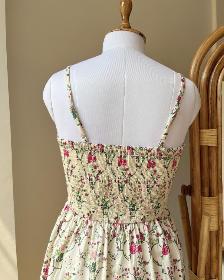 Garden of Roses Dress (S,L)