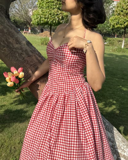 Lovebomb in Gingham