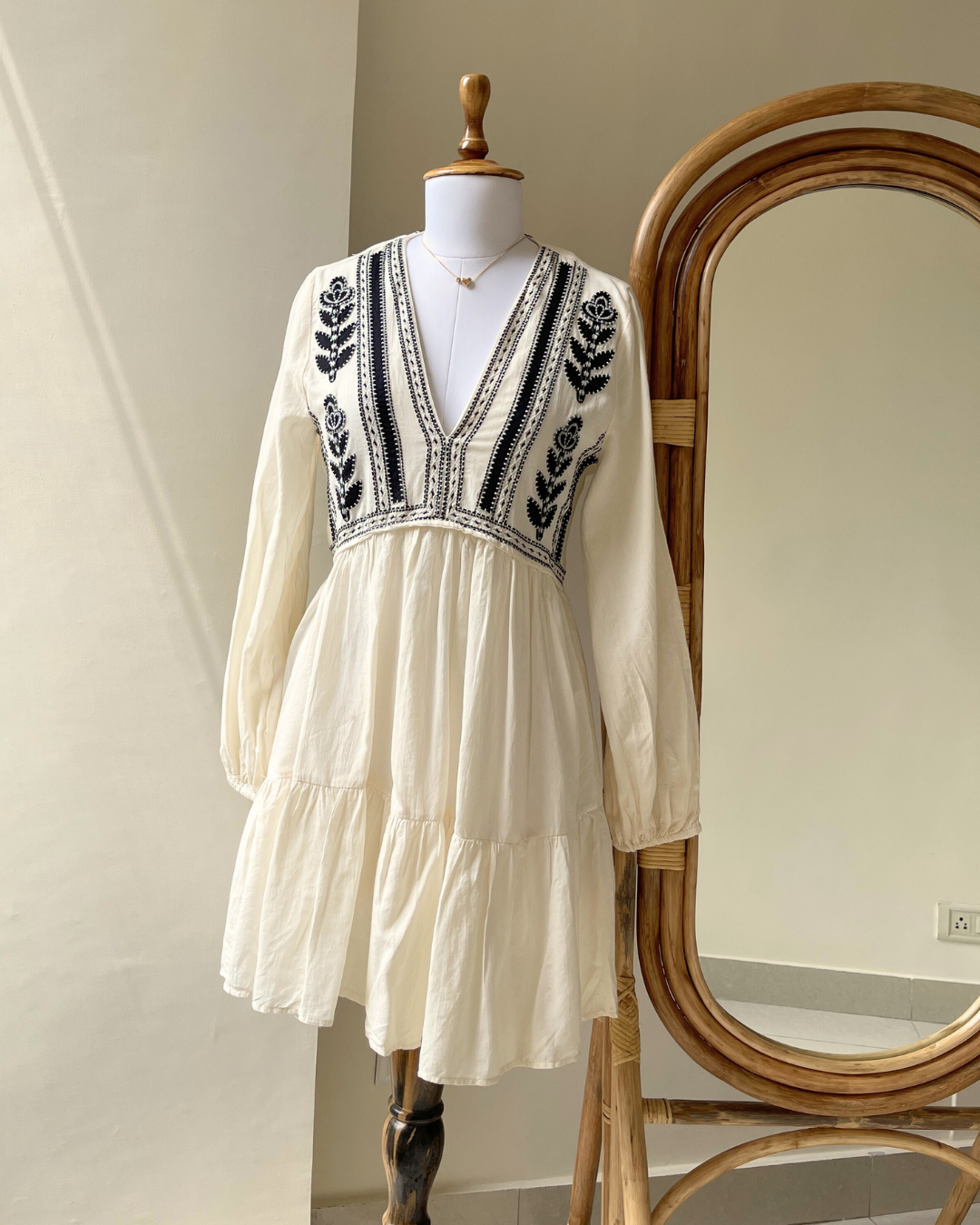 Eclipse Embroidered Dress (S)