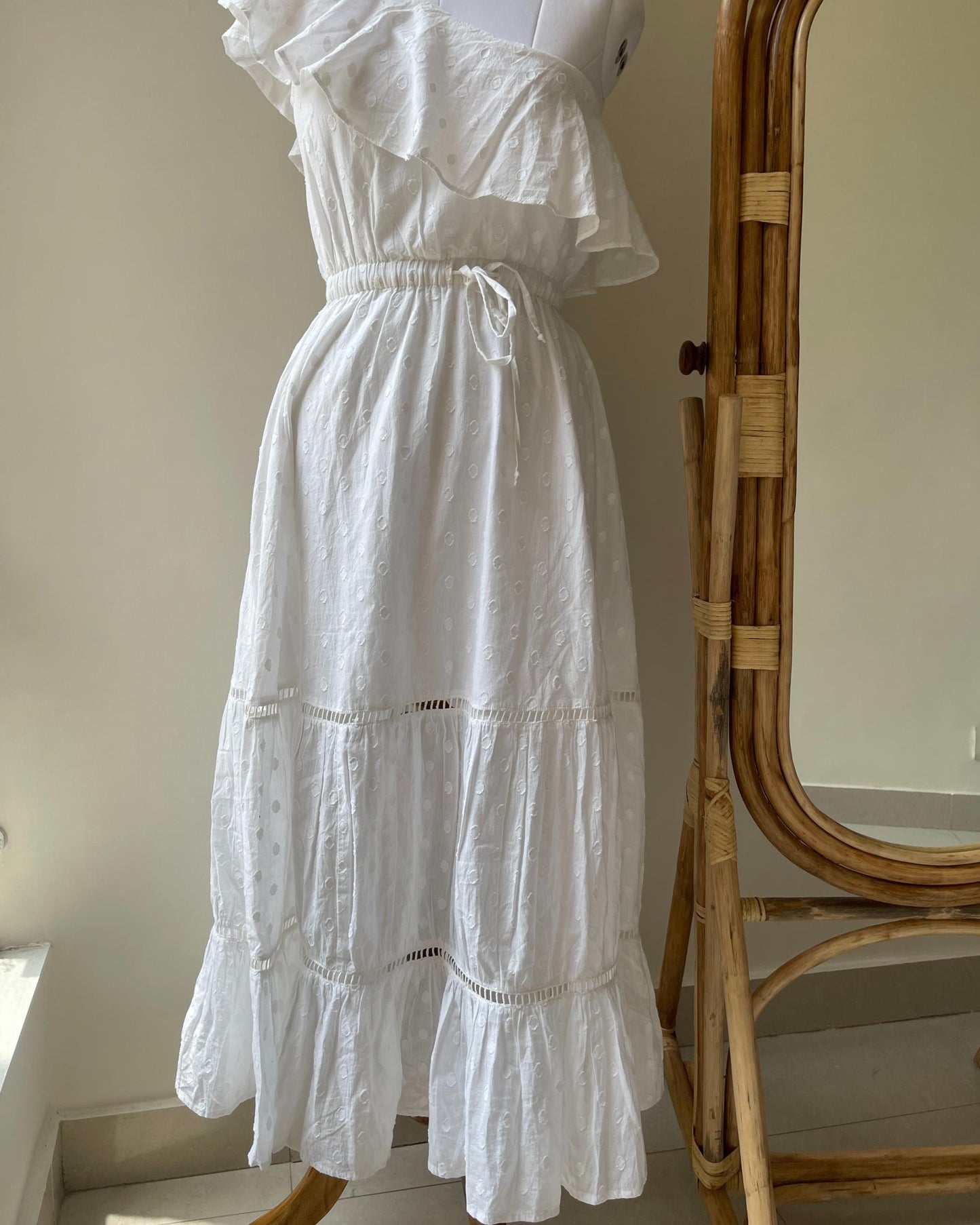 White Marigold Dress (M)