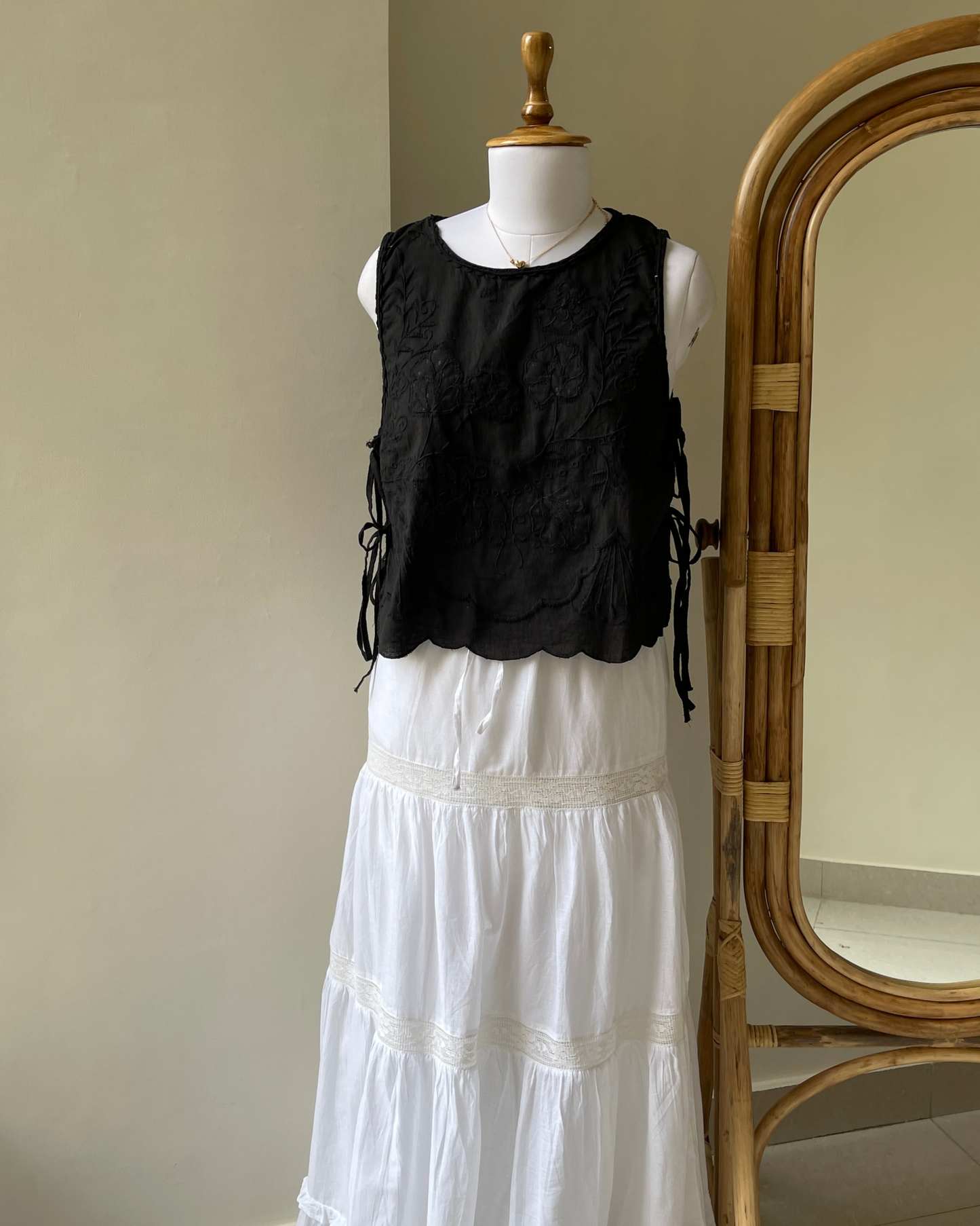 Ivory Echo Skirt
