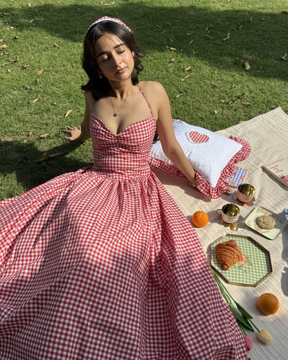 Lovebomb in Gingham