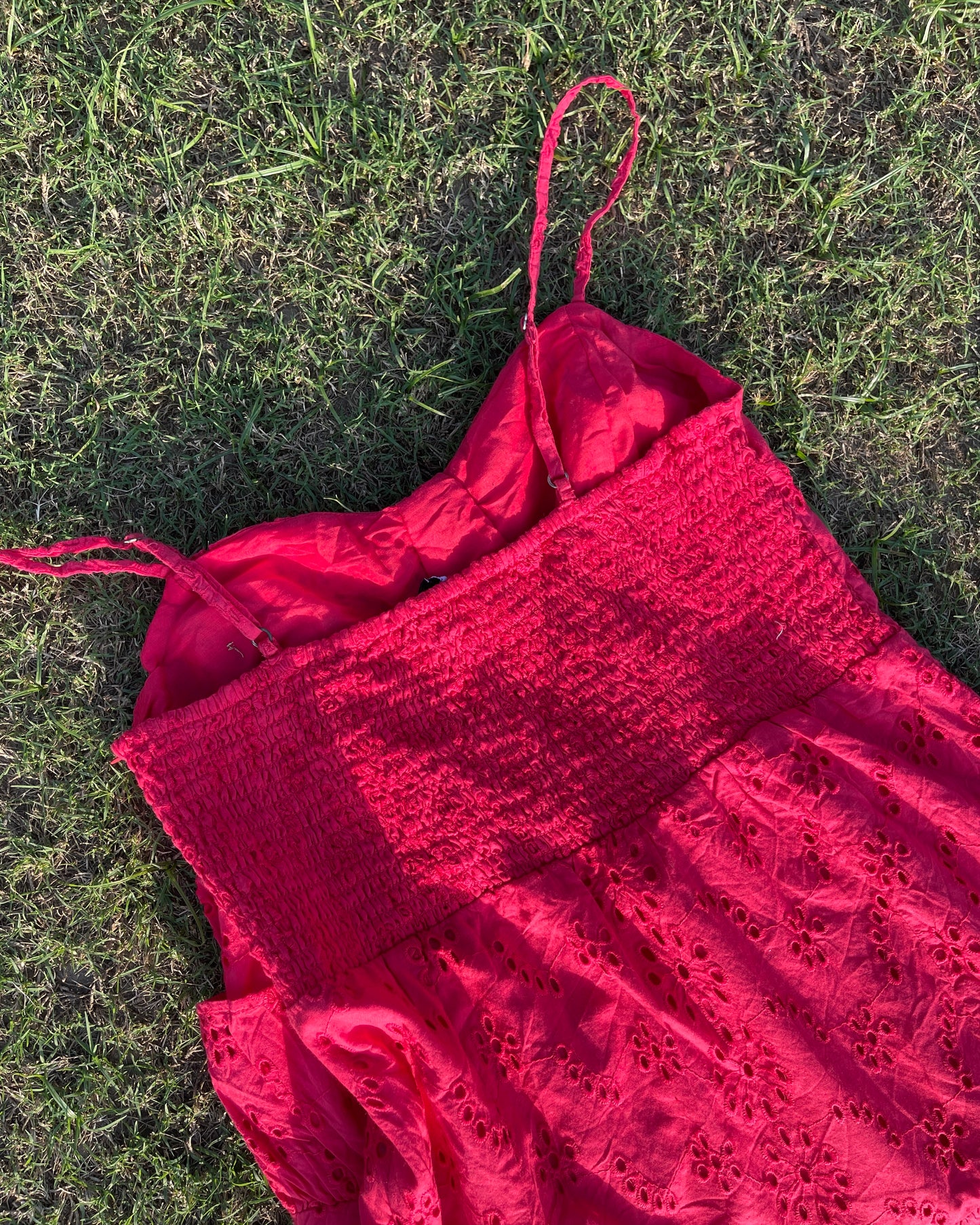Rosé Bloom Eyelet Dress (S)