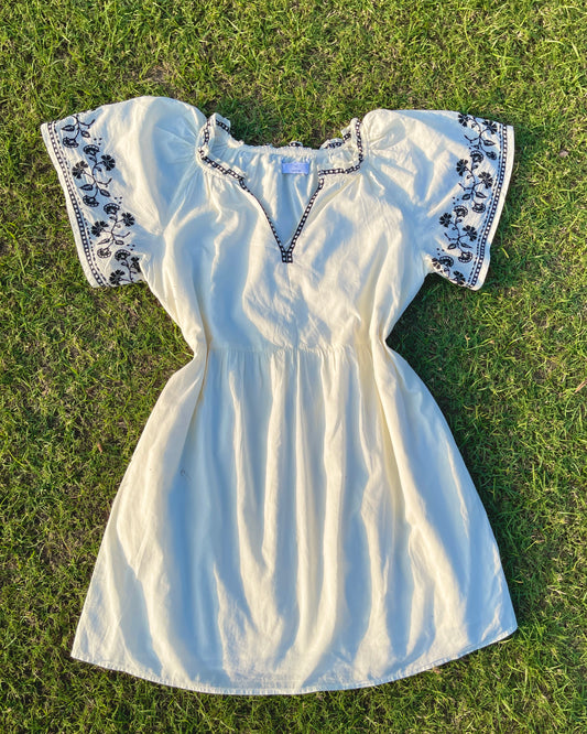 Ivory Dune Embroidered Dress (M)