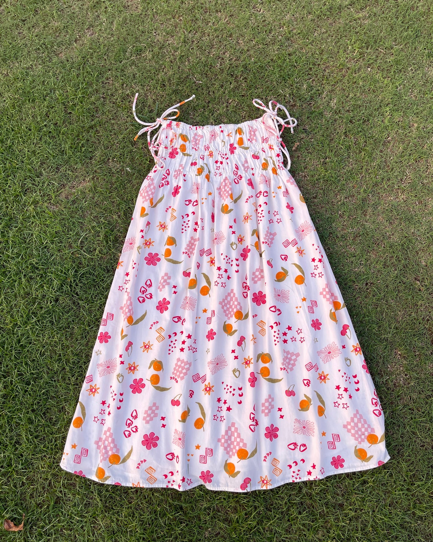 Summer Day Dress (XS & M)