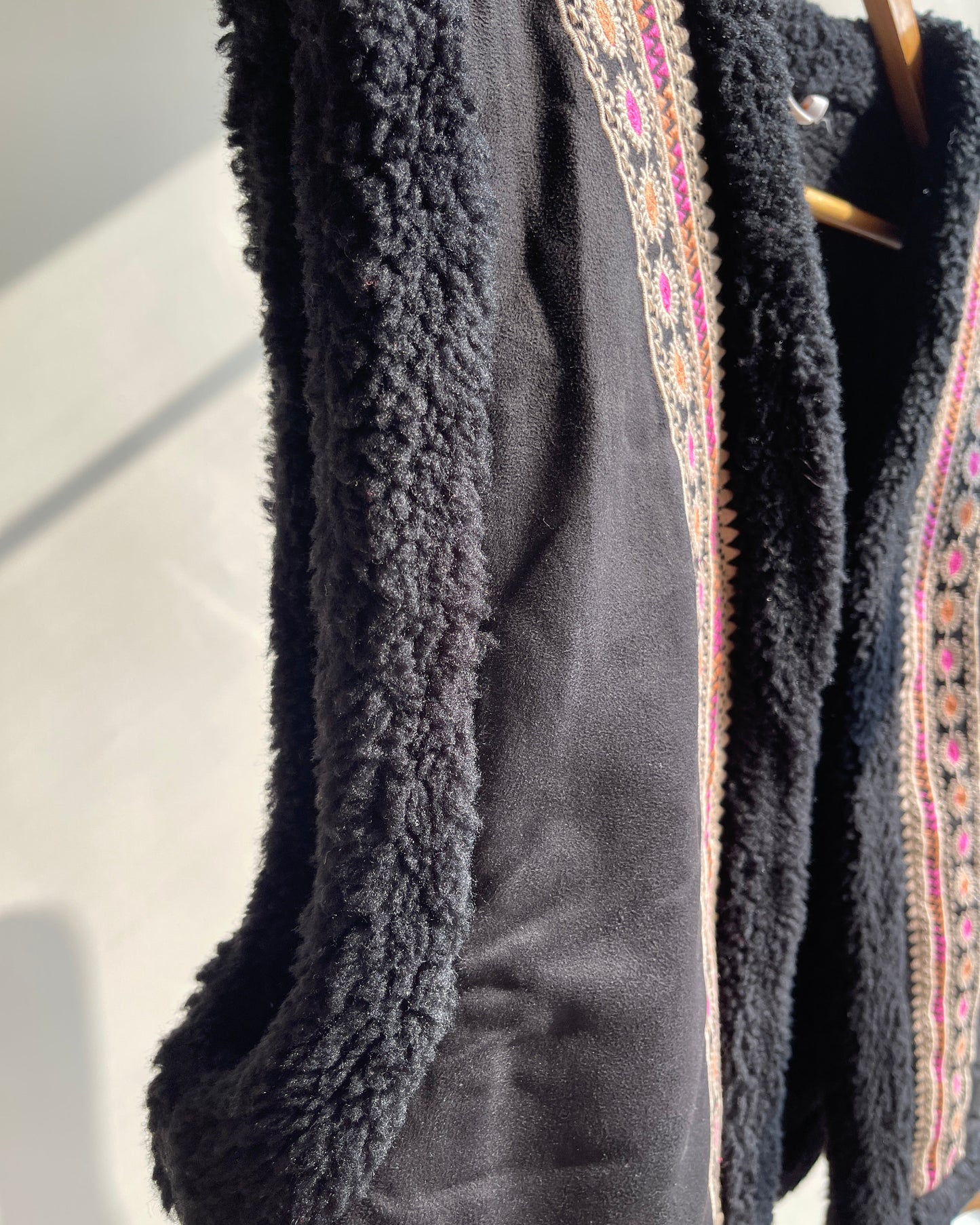 Nomad Embroidered Winter Vest (M)