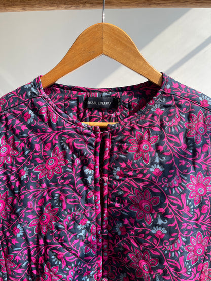 Fuchsia Garden Quilted Jacket (L)