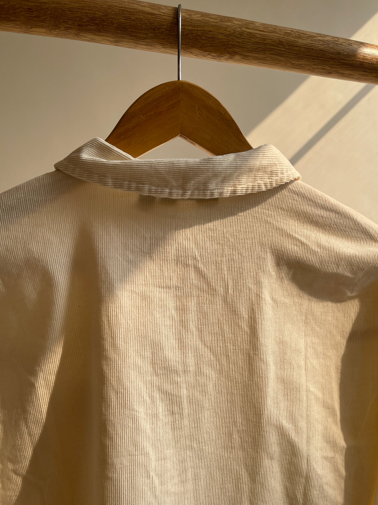 Vanilla Bean Shirt (M)