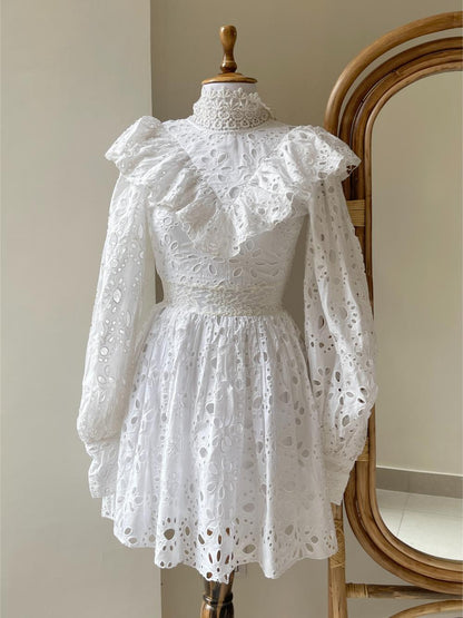 Daisy Laced Dress (XS)