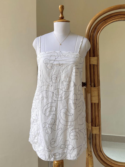 Moonlit Petal Dress (L)