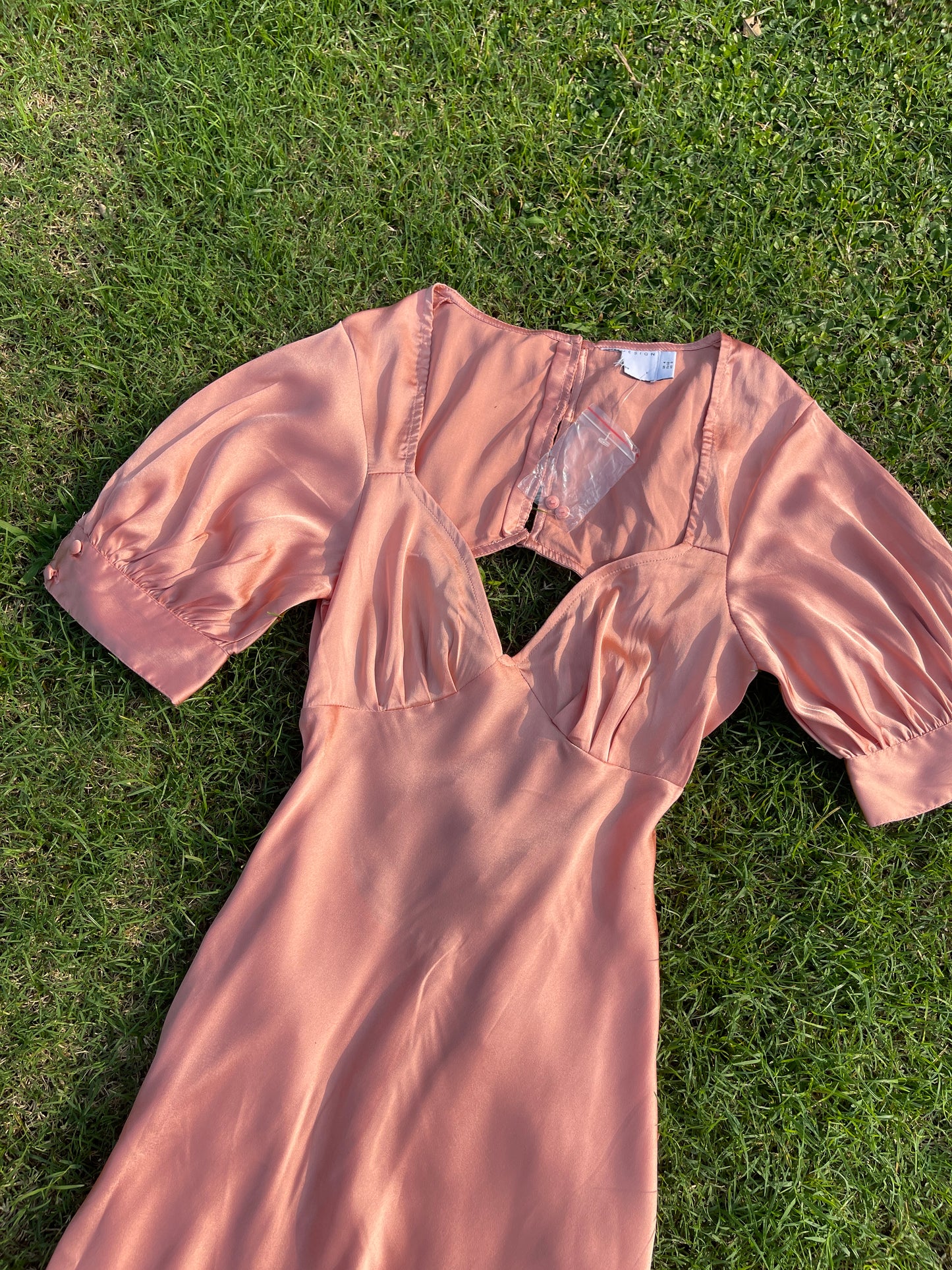 Peach Glow Satin Maxi (XS,S&M)